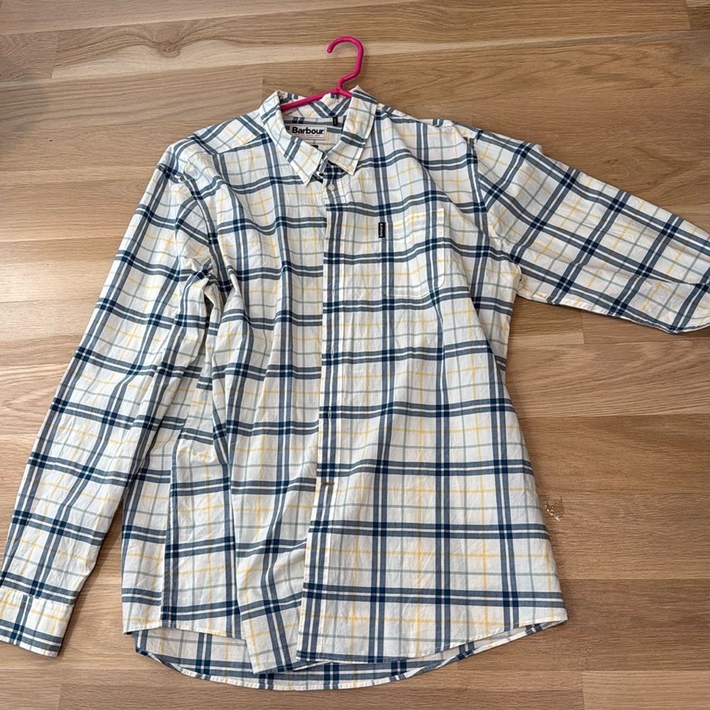Barbour tailored fit button down shirt